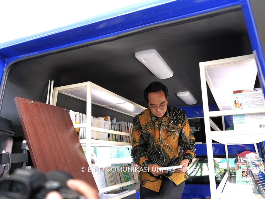 Universitas Hasanuddin dan Perpusnas RI Gelar Seminar Optimalisasi Peran Perpustakaan di Era Digital