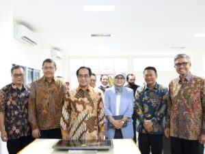 Rektor Unhas Resmikan Gedung Baru dan Launching Perdana Starter Mikroba Pupuk Cair Fakultas Pertanian