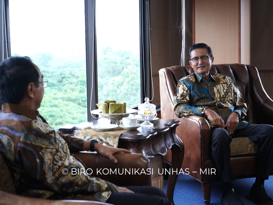 Rektor Unhas dan Wakil Ketua MPR RI Diskusi Percepatan Pembangunan IKN