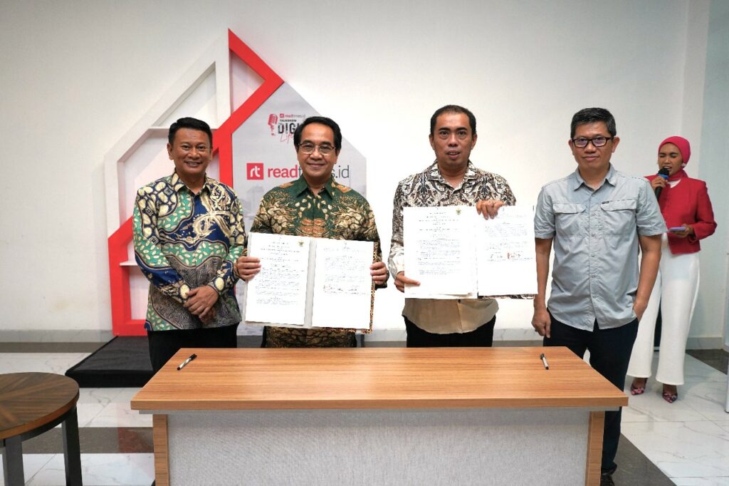 Unhas Sepakat Kerjasama Bidang Kajian Lingkungan dan Kemasyarakat Bersama IDE-C