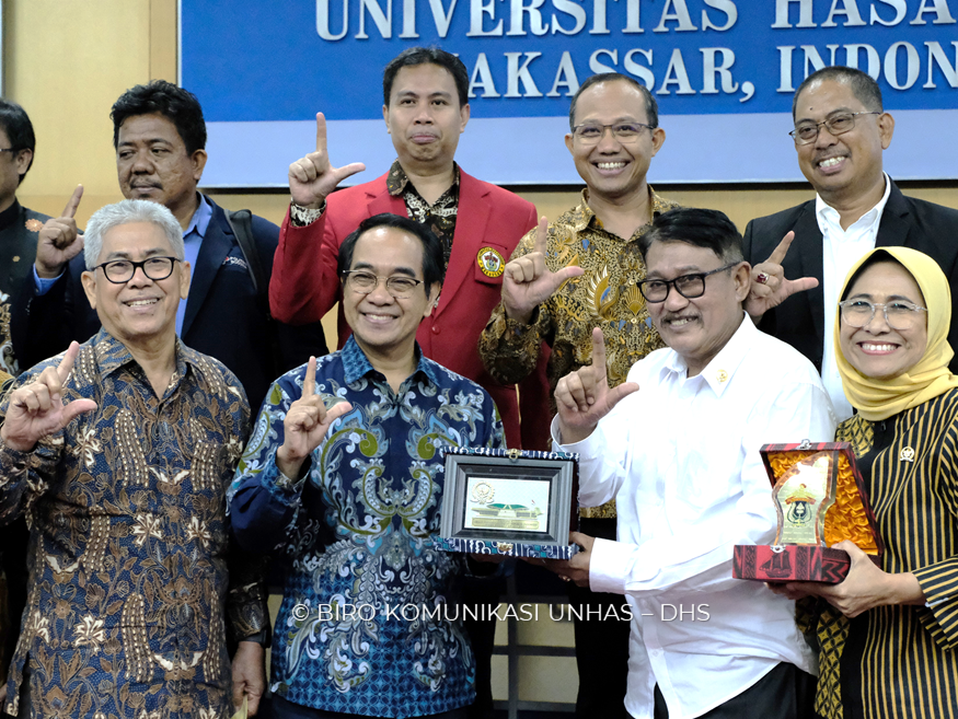 Komisi X DPR RI Bahas Penguatan Mutu Perguruan Tinggi Pada Kunjungan Kerja di Unhas