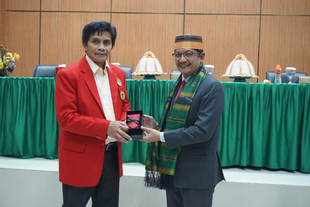 Dekan Fakultas Kehutanan Unhas Terima Kunjungan Kerja Sama Naib Conselor Universiti Putra Malaysia (UPM)