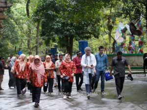 DWP Unhas dampingi Delegasi URI Wisata Sejarah di Maros