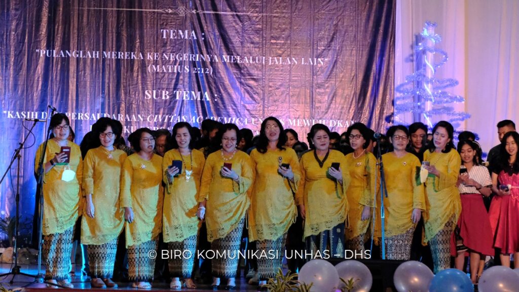 Perayaan Natal Oikumene Unhas Berlangsung Khidmat dalam Kebersamaan