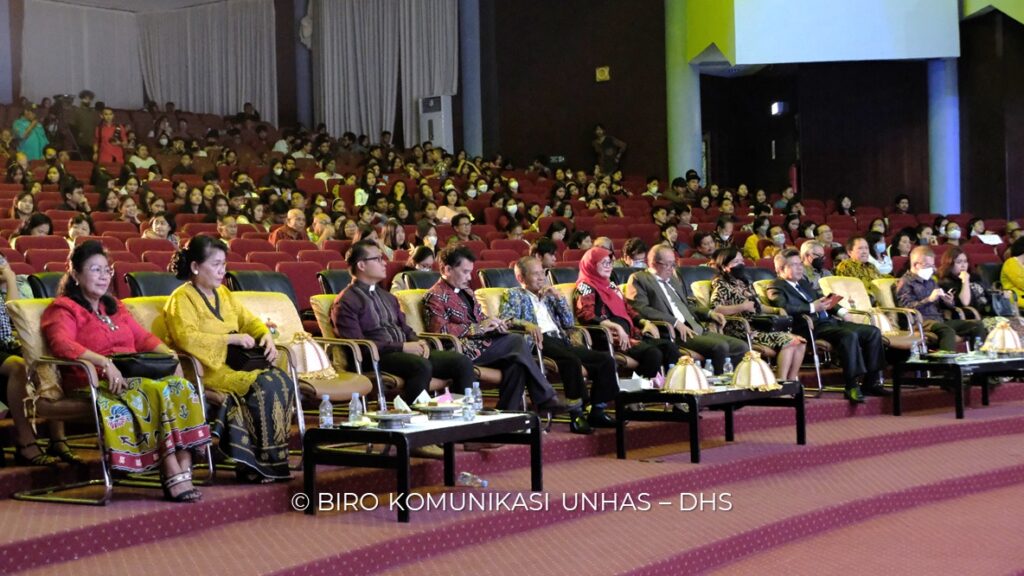 Perayaan Natal Oikumene Unhas Berlangsung Khidmat dalam Kebersamaan
