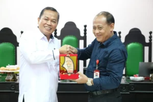 Fakultas Hukum Unhas Tandatangani Perjanjian Kerja Sama dengan Fakultas Hukum Udayana