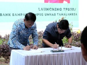 Unhas Resmikan TPS3R Inovasi Pengelolaan Bank Sampah Kampus Tamalanrea
