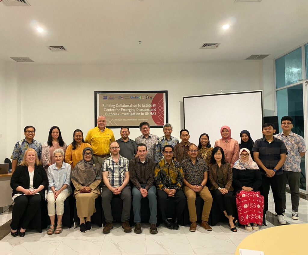 The Faculty of Medicine, Hasanuddin University, held an international seminar and workshop “Emerging Infectious Diseases and Bioinformatics”