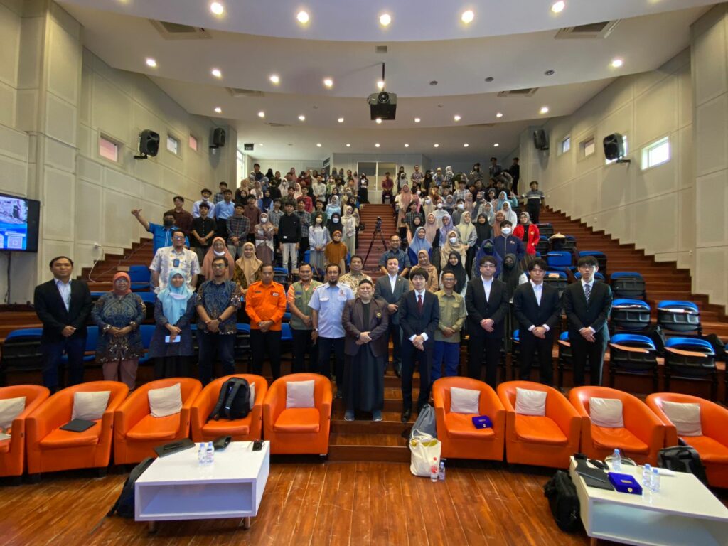 Hasanuddin University’s Faculty of Engineering Collaborates with Ehime University to Host International Symposium on Disaster Risk Reduction
