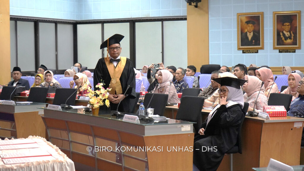 Hari ini, Unhas Kukuhkan Guru Besar Bidang Ilmu Manajemen dan Bidang Ilmu Kecerdasan Buatan