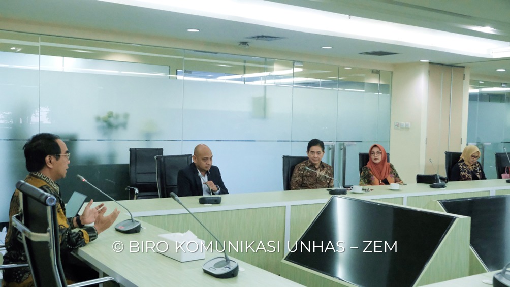 Prof. Andi Alimuddin Unde Terpilih Sebagai Ketua MWA Unhas 2023-2027