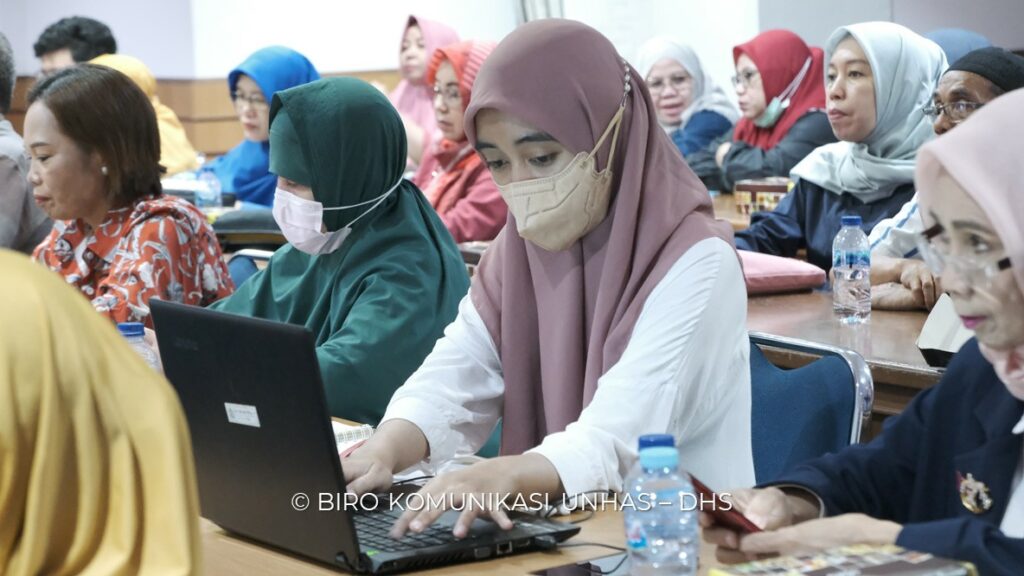 Unhas Gelar Bimtek dan Pendampingan Pengisian SPT Tahunan oleh Tim Penyuluh Pajak Makassar