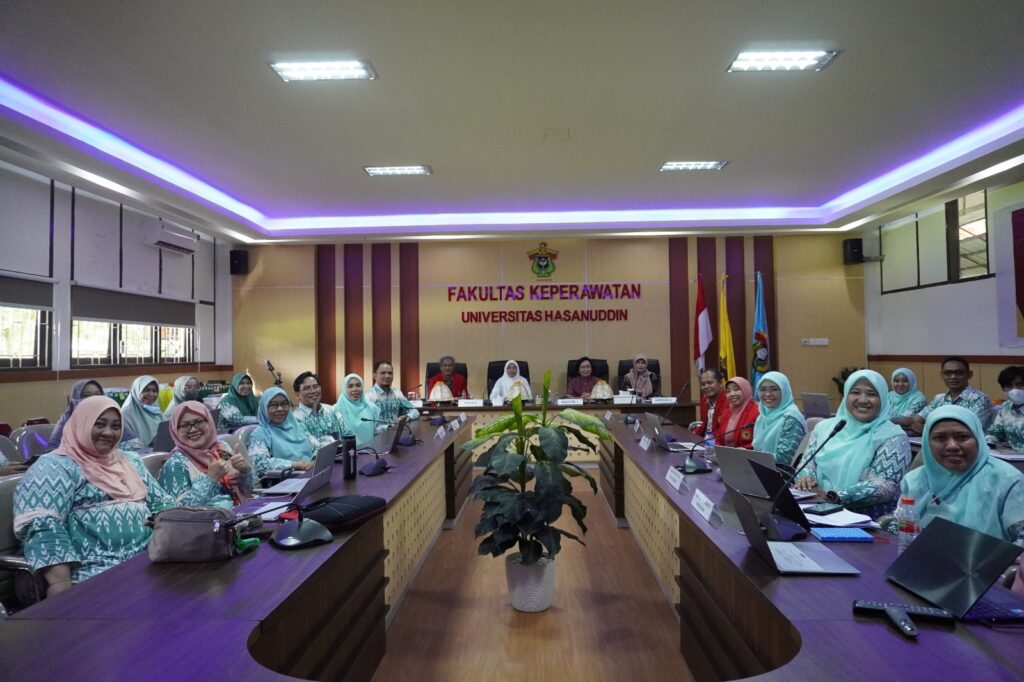 Program Studi D-III Keperawatan Unhas Jalani Proses Re-Akreditasi LAMPT-Kes