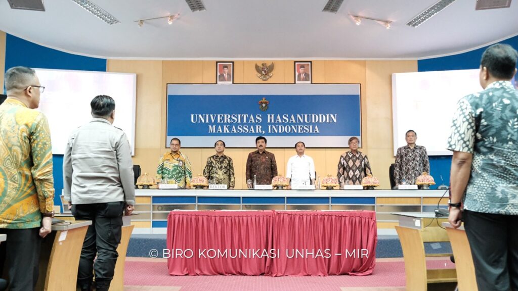 Penandatangan MoU Unhas dan Kementerian ATR/BPN