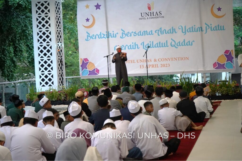 Sambut Lailatul Qadar, Hotel Unhas Buka Puasa Bersama Anak Yatim Piatu