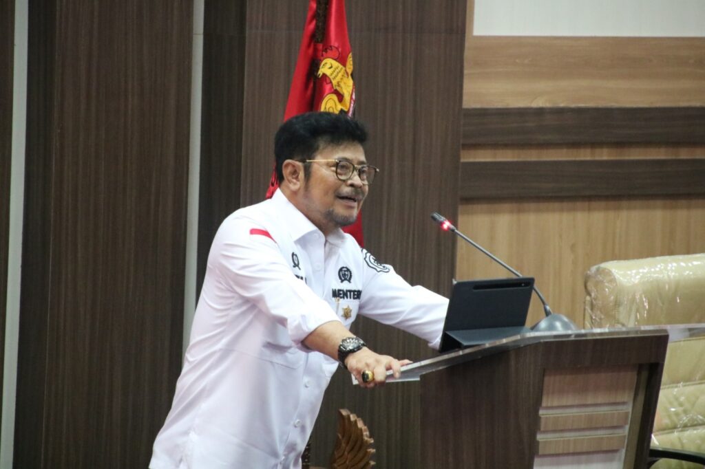 Menteri Pertanian RI Paparkan Kebijakan Negara Wujudkan Kedaulatan Pangan pada Kuliah Umum Unhas