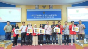 Kemahasiswaan Unhas Lakukan Penandatanganan Kontrak Bantuan Modal Usaha ke 554 Mahasiswa PMW