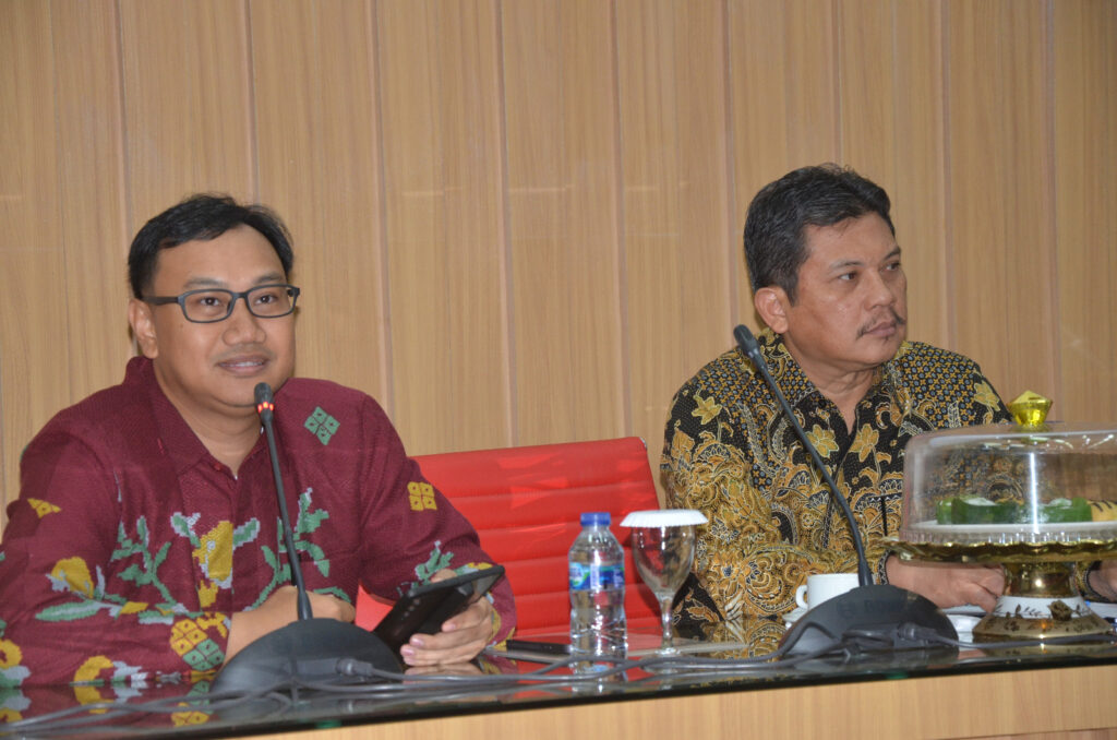 Kuliah Umum FK Unhas Sinergitas Program Jaminan Kesehatan Nasional dalam pengembangan Tridarma