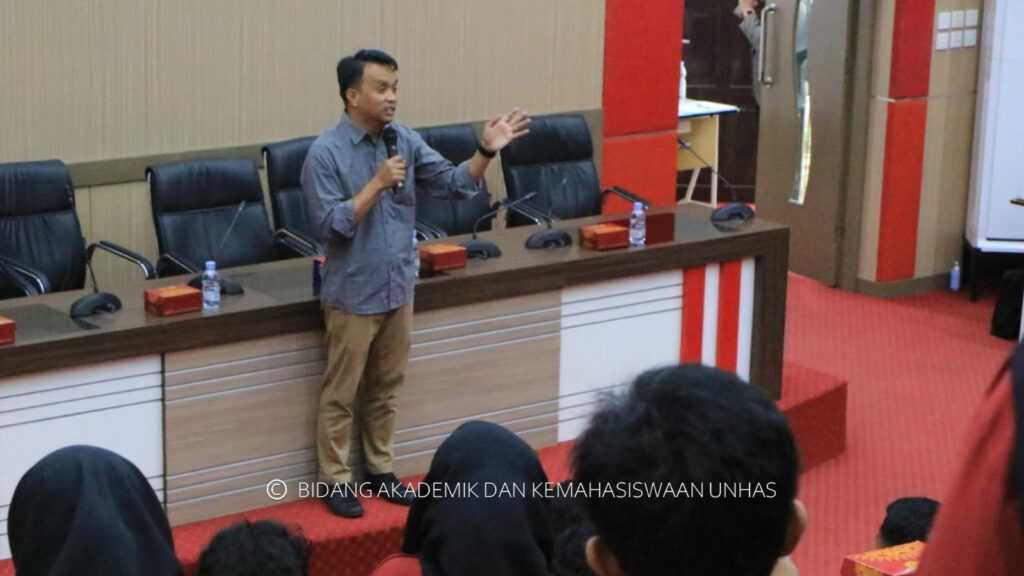 Student Leadership Forum Unhas, Bekali Mahasiswa Kemampuan Analisis Kebijakan Berbasis Data