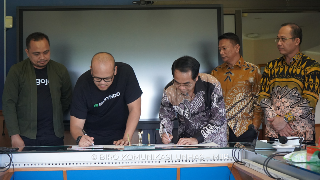 Unhas Kerja Sama PT. Goto Gojek Tokopedia Tbk Berikan Fasilitas Penunjang Kegiatan Mahasiswa 5