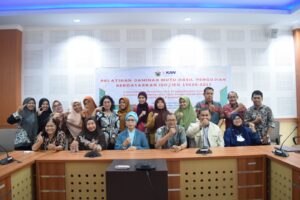 Unhas Selenggarakan Pelatihan Pengoperasian Alat Laboratorium dan Jaminan Mutu Hasil Pengujian Berdasarkan ISOIEC 170252017