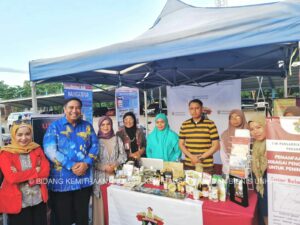 Unhas Siap Bantu UMKM Maros Dapatkan Hak Paten Produk (2)