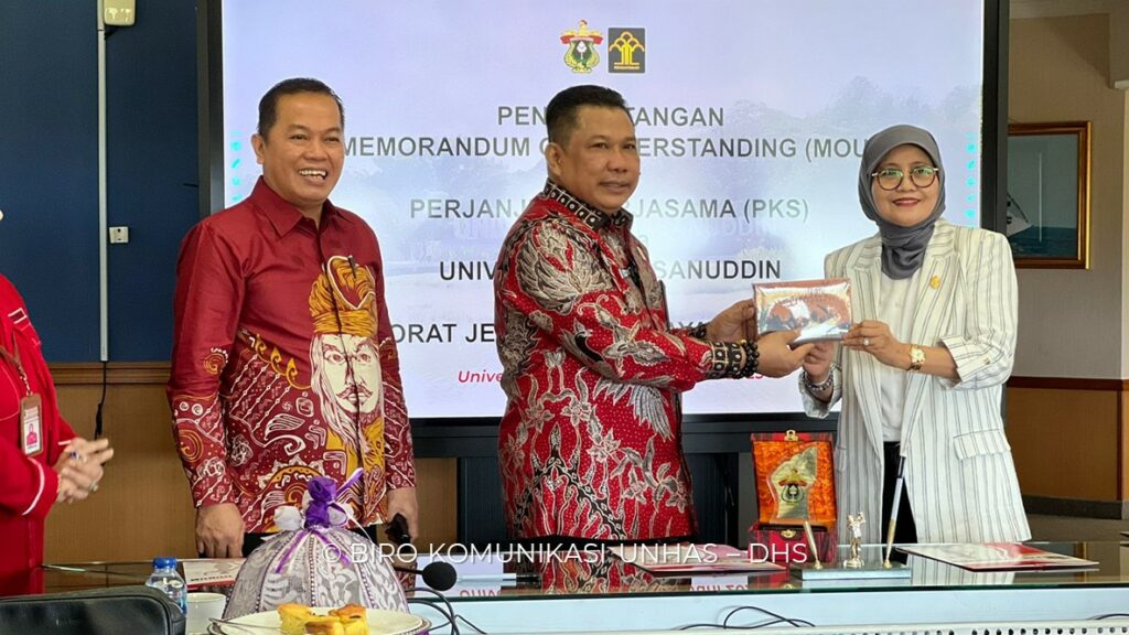 Unhas dan Direktorat Jenderal Kekayaan Intelektual Kemenkumham Tandatangani Perjanjian Kerja Sama