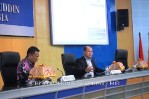 Beri Kuliah Umum di Unhas, CEO PT PAL Indonesia Paparkan Kemandirian Negara Maritim Indonesia