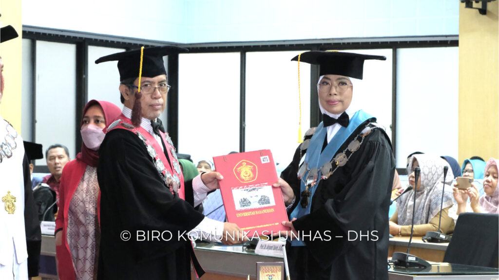 Pengukuhan Guru Besar Ilmu Keperawatan