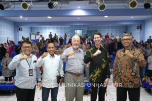 FIB Unhas Kerja Sama Konjen Australia Selenggarakan Kuliah Umum Tentang Sejarah Kota Makassar sebagai Pusat Budaya