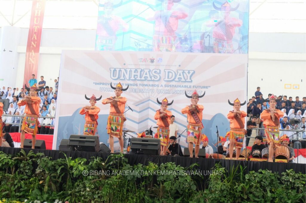 Rektor Unhasa Jadikan Unhas Day Pemersatu Mahasiswa, Tempat Berinteraksi dan Beraktifitas Dalam Keberagaman 1