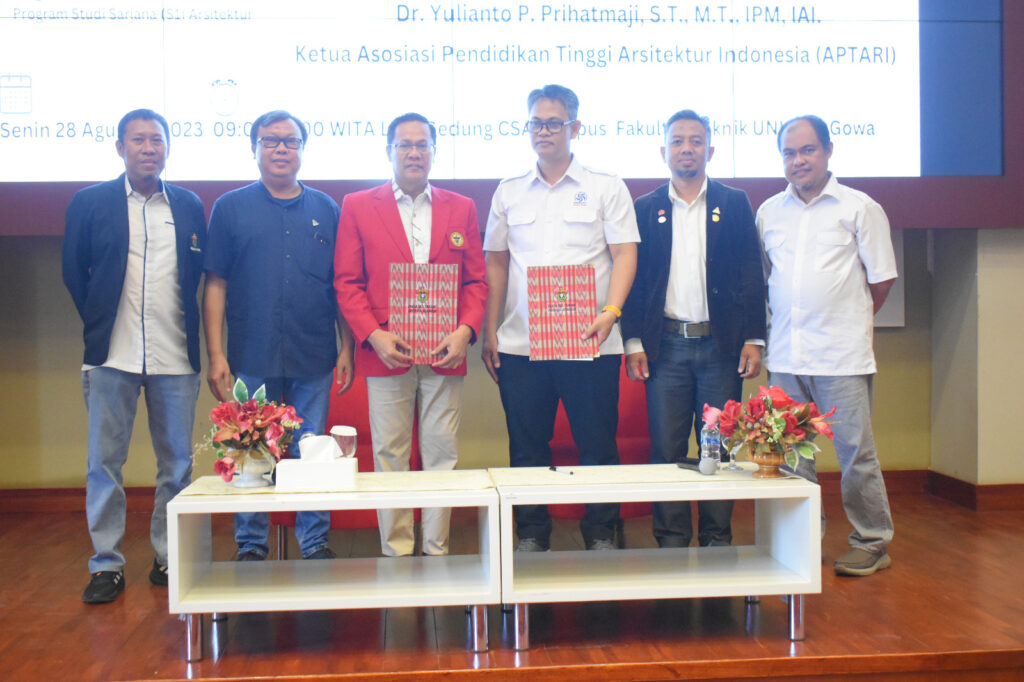 Fakultas Teknik Kerja Sama APTARI Selenggarakan Kuliah Umum Prospek Pendidikan Profesi Arsitek
