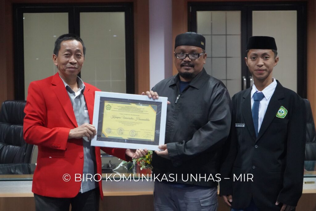 Perkenalkan Dunia Kampus, Unhas Terima Kunjungan 86 Siswa SMA/MA Rahmatul Asri Enrekang