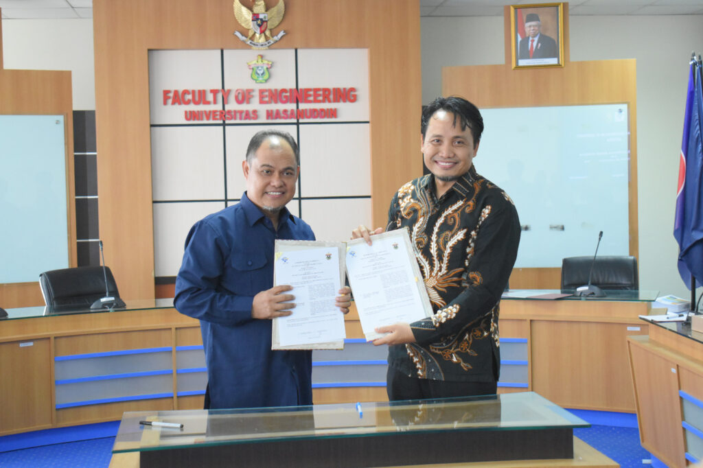 MoA Fakultas Teknik Unhas Bersama Politeknik Elektronika Negeri Surabaya