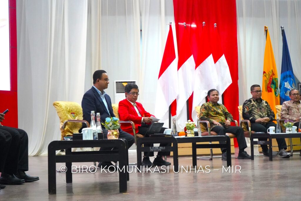 Hadir di Unhas, Anies Baswedan Paparkan Gagasan Pentingnya Penguatan Benua Maritim Indonesia