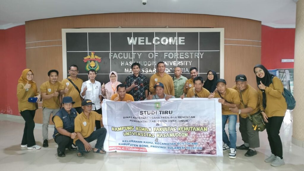 Dekan Fakultas Kehutanan Unhas Terima Kunjungan Dinas Koperasi Usaha Kecil dan Menengah Kab. Kutai Timur