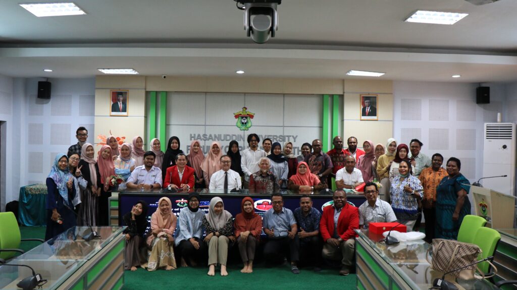 Pakar Kesehatan Masyarakat Turki di FKM Unhas Paparkan Urgensi Layanan Kesehatan Primer untuk Ketahanan Kesehatan Masyarakat