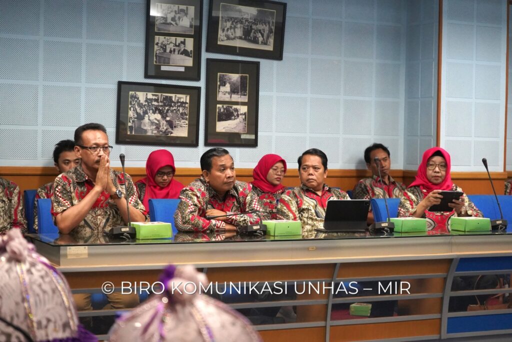 Benchmarking UNESA
