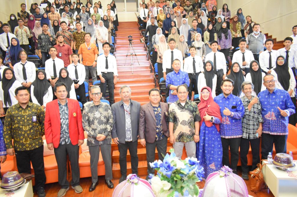 Departemen Teknik Kelautan Unhas gelar Seminar Nasional Sains dan Teknologi Kelautan 2023