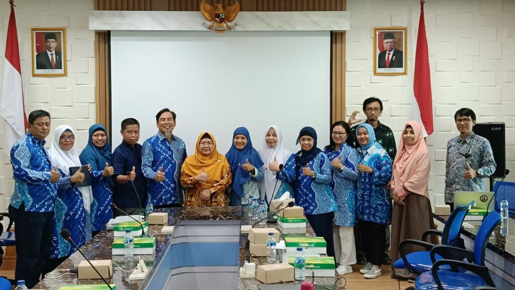 Fakultas Keperawatan Unhas Berkunjung ke UGM dalam Persiapan Re-Akreditasi