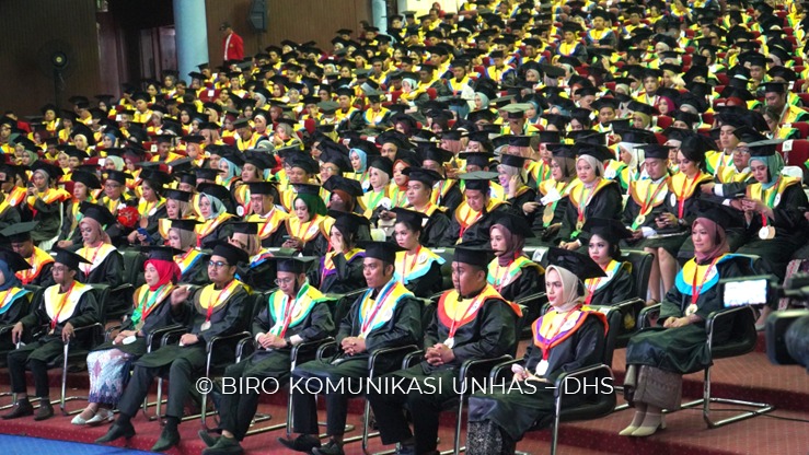 Unhas Hasilkan 1.303 Lulusan Baru Para Periode Wisuda November 2023