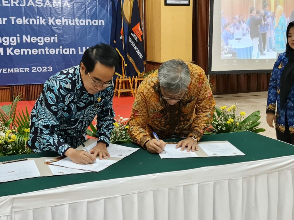 Unhas dan KLHK Sepakat Kerjasama Hadirkan Program Profesi Insinyur Kehutanan
