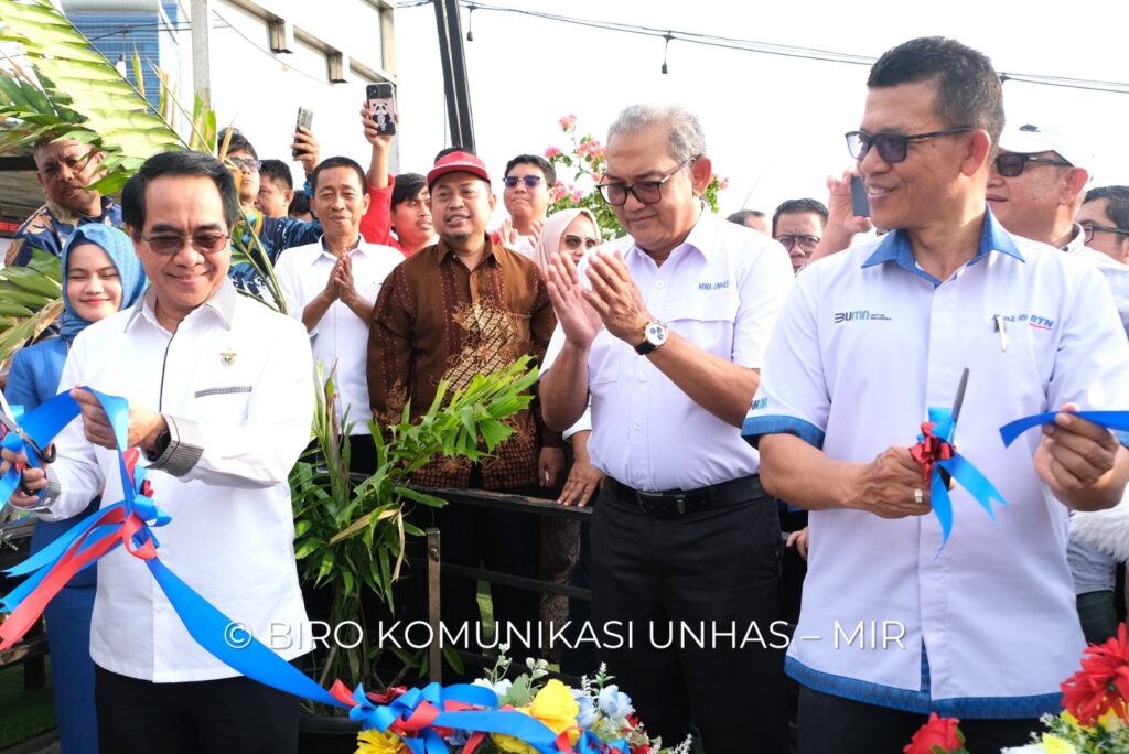 Perkuat Visi Pengembangan Budaya Maritim, Unhas Resmi Hadirkan Kapal Pendidikan “Unhas Explorer”
