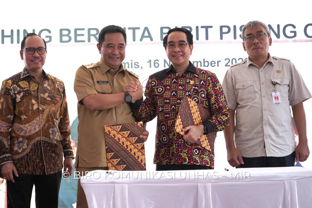 Unhas Kerjasama Pemerintah Provinsi Launching Berjuta Bibit Pisang Cavendish