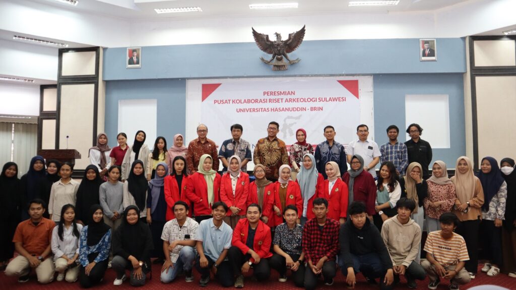 LPPM Unhas dan BRIN Resmian Pusat Kolaborasi Riset Arkeologi Sulawesi : Membuka Pintu Keabadian Kebudayaan