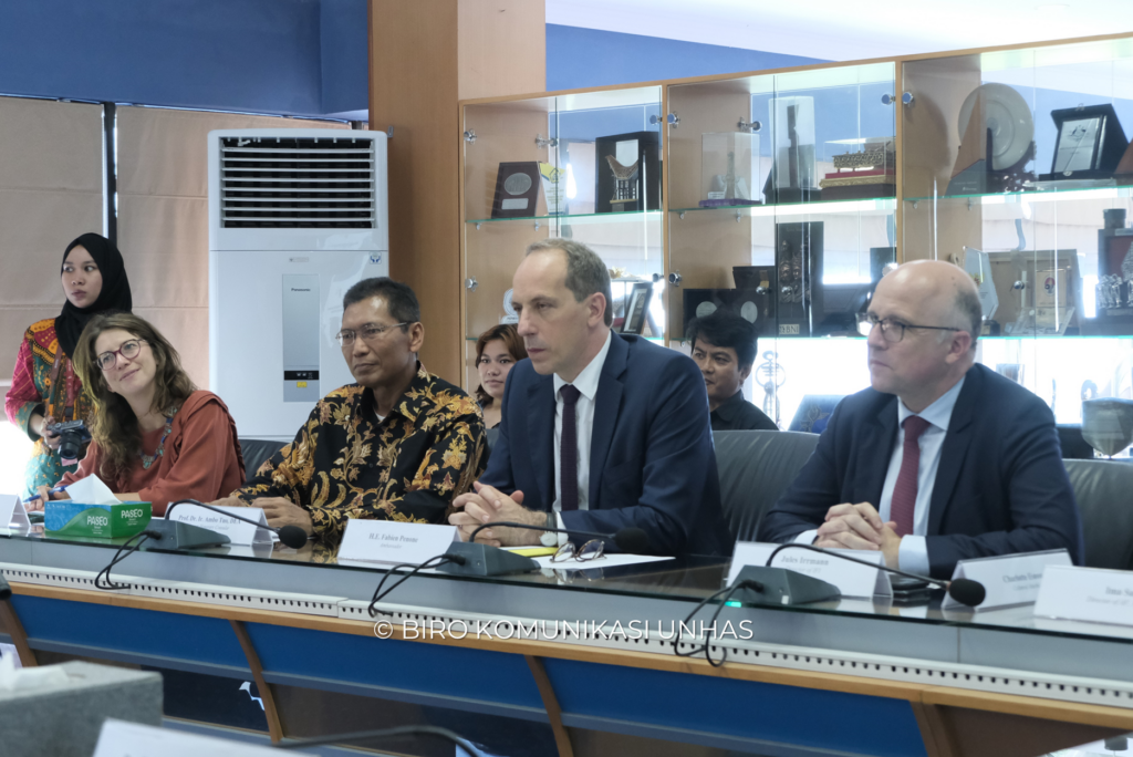Pertemuan Strategis antara Rektor Unhas dan Duta Besar Prancis untuk Penguatan Kerja Sama Bilateral