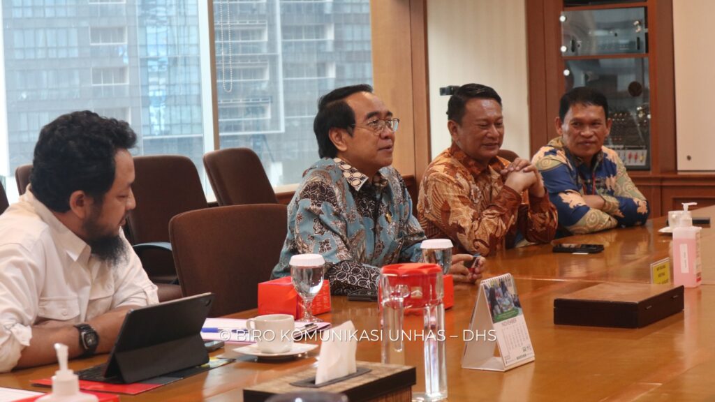 Unhas dan Yayasan Arsari Djojohadikusumo Tandatagani Kesepekatan Kerja Sama Bidang Penelitian Arkeologi