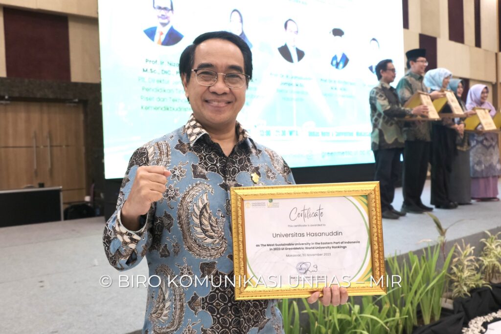 Unhas Raih Penghargaan UI GreenMetrics sebagai Kampus Penerapan Paling Berkelanjutan di Timur Indonesia