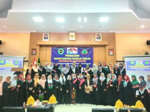 Fakultas Kehutanan Unhas Jadi Tuan Rumah Kegiatan Pengajian BKMT Unhas, Merajut Kebersamaan dan Rasa Peduli Terhadap Sesama