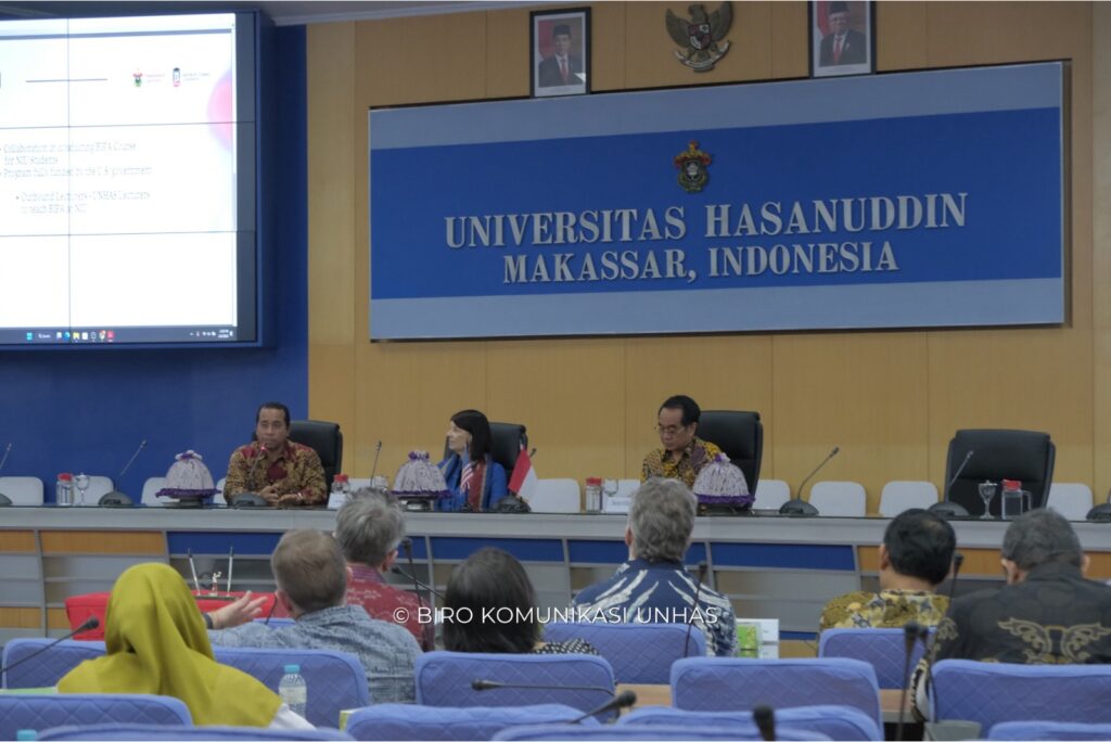 Presiden Northern Illinois University Berkunjung ke Unhas untuk Memperkuat Kerja Sama